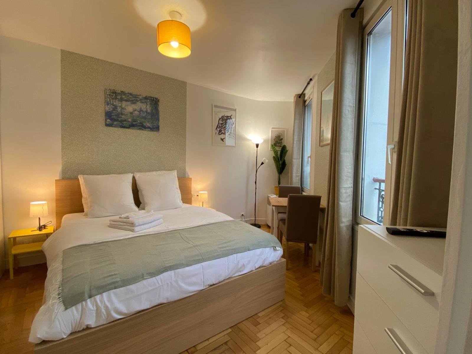 Studio Number 6 Pantin Bagian luar foto
