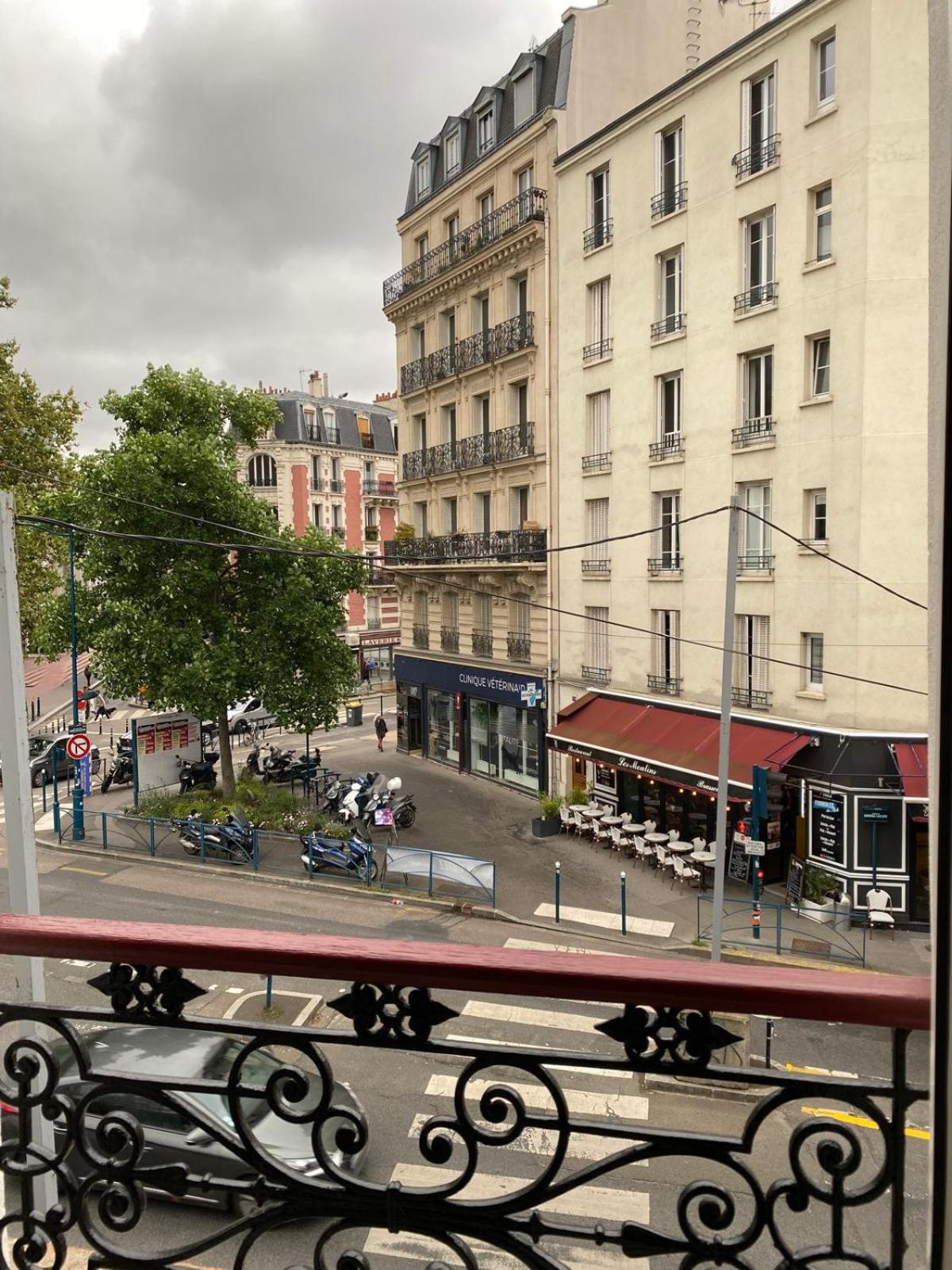 Studio Number 6 Pantin Bagian luar foto